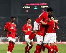 PG电子试玩官网-包含广州恒大攻防全面反击训练路线曝光的词条