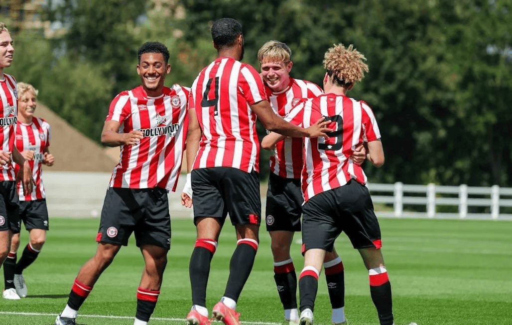 PG电子游戏-瓦特福德主场击败纽卡斯尔，提升排名的简单介绍