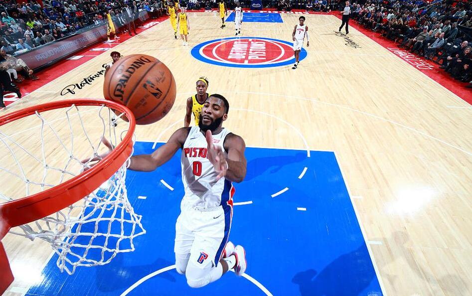 历史上难忘一战,球星砍下惊人数据的简单介绍 历史上难忘一战,球星砍下惊人数据的简单介绍