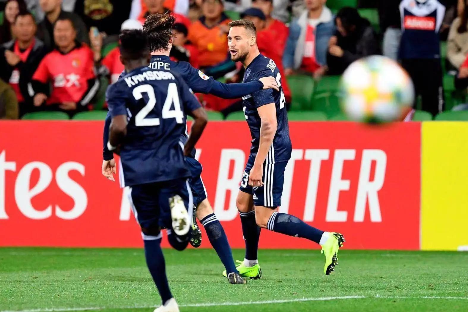 关于欧预赛场上碰撞,谁将胜出?的信息 关于欧预赛场上碰撞,谁将胜出?的信息