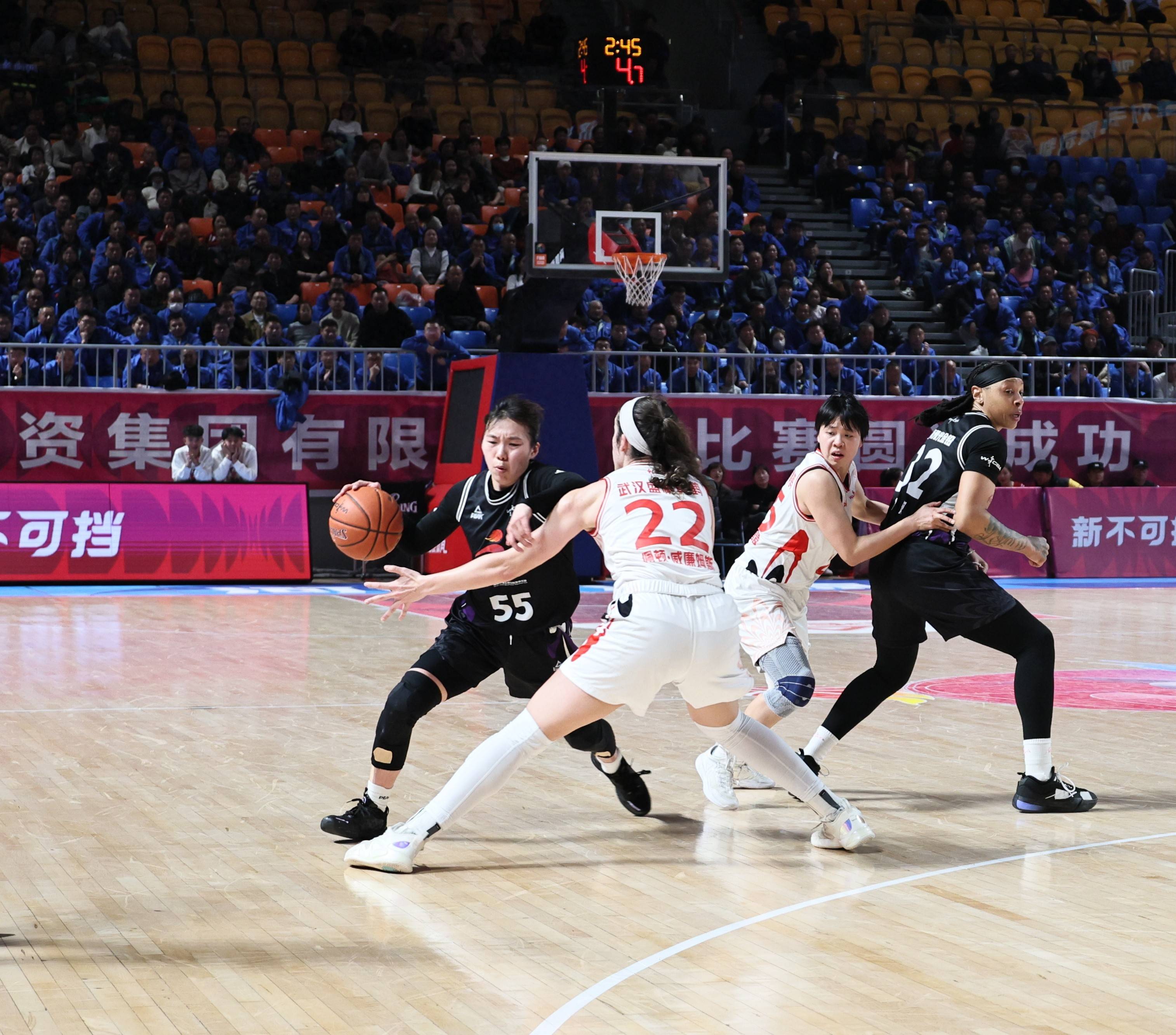 河南男篮一波三连胜,表现抢眼的简单介绍 河南男篮一波三连胜,表现抢眼的简单介绍