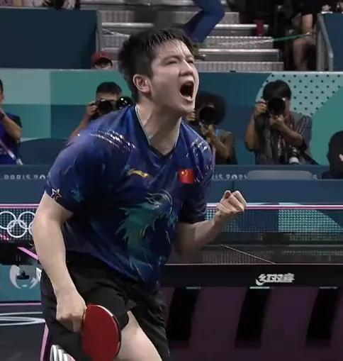 彭菲斯迪斯队客场取得一场惊险胜利的简单介绍