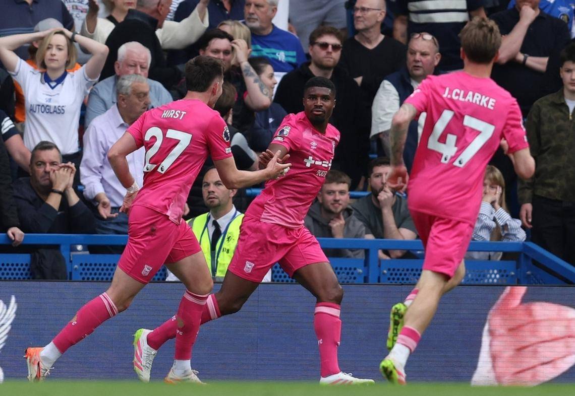 PG电子试玩官网-切尔西连续遭遇挫折，局势堪忧