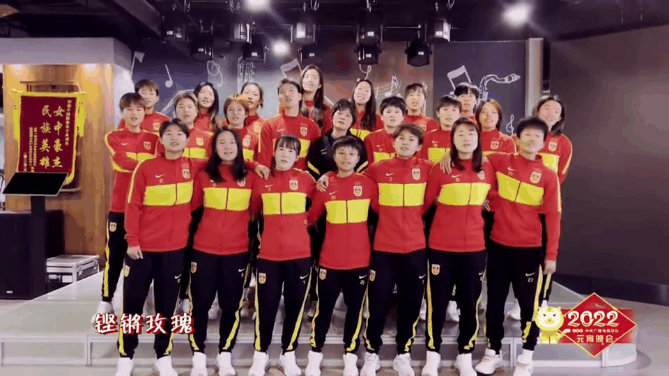 多国女足明星倾力表演,掀起热潮 多国女足明星倾力表演,掀起热潮