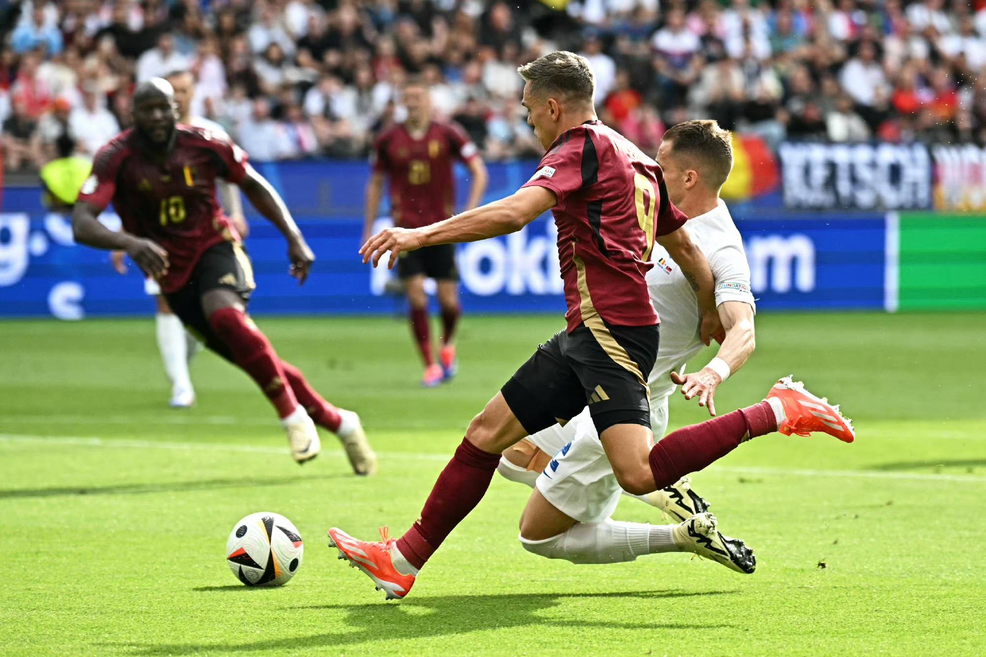 PG中国登录入口-比利时球队在国际比赛中获得重要胜利