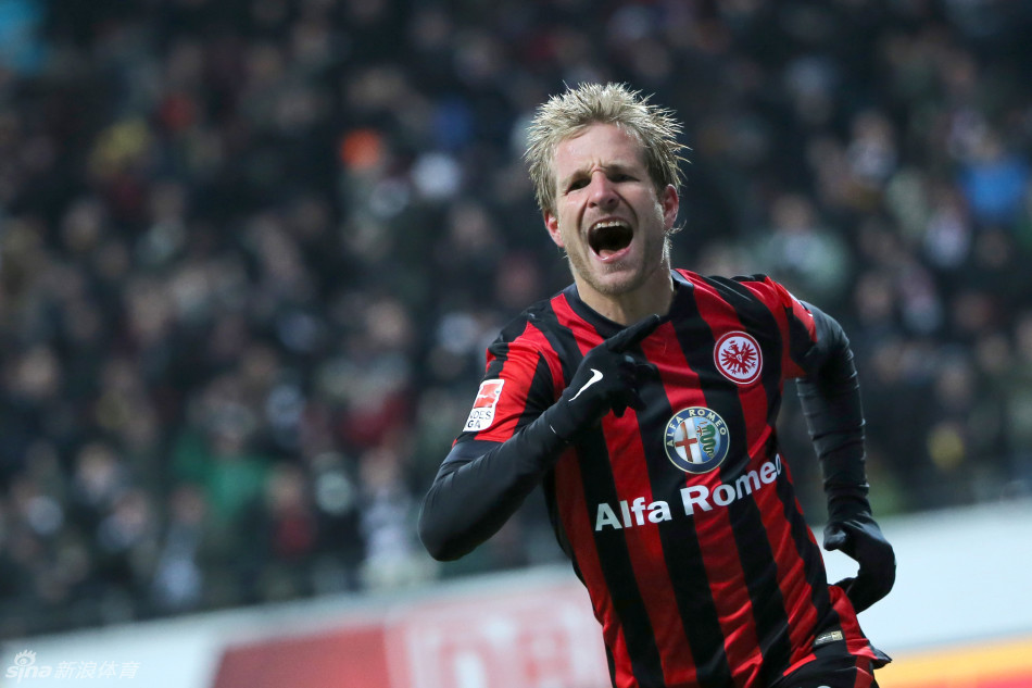 法兰克福战平沙尔克互不相让保持平衡的简单介绍 法兰克福战平沙尔克互不相让保持平衡的简单介绍