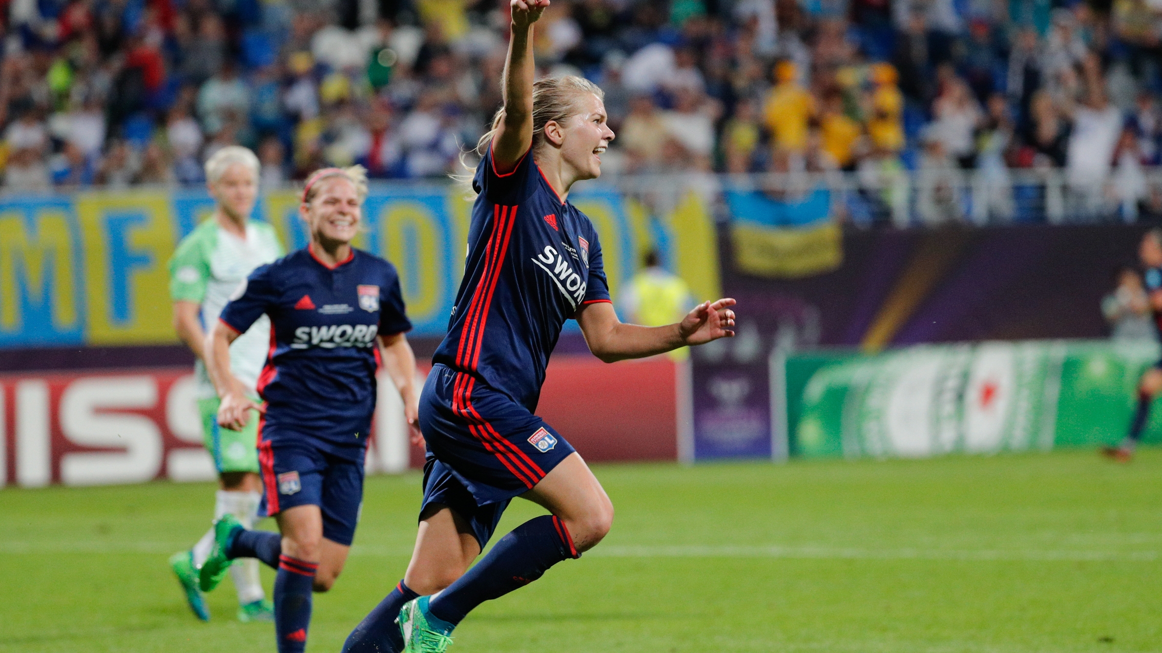 PG电子官方-南非女足在比赛中展现出顽强的战斗精神