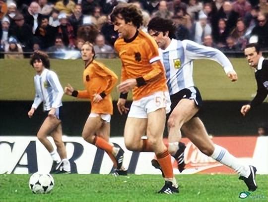 PG电子官方-荷兰队创造历史，夺得洲际冠军