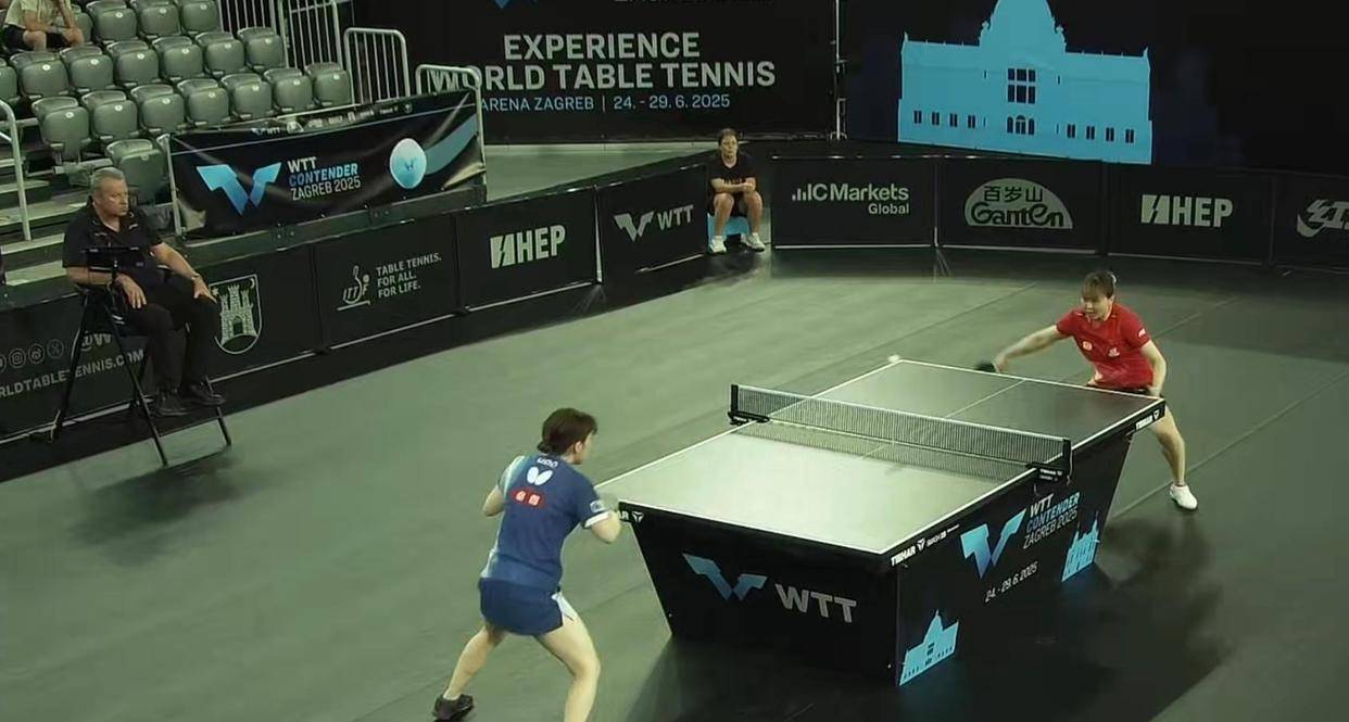 法国队破天荒逆转,惊险晋级 法国队破天荒逆转,惊险晋级