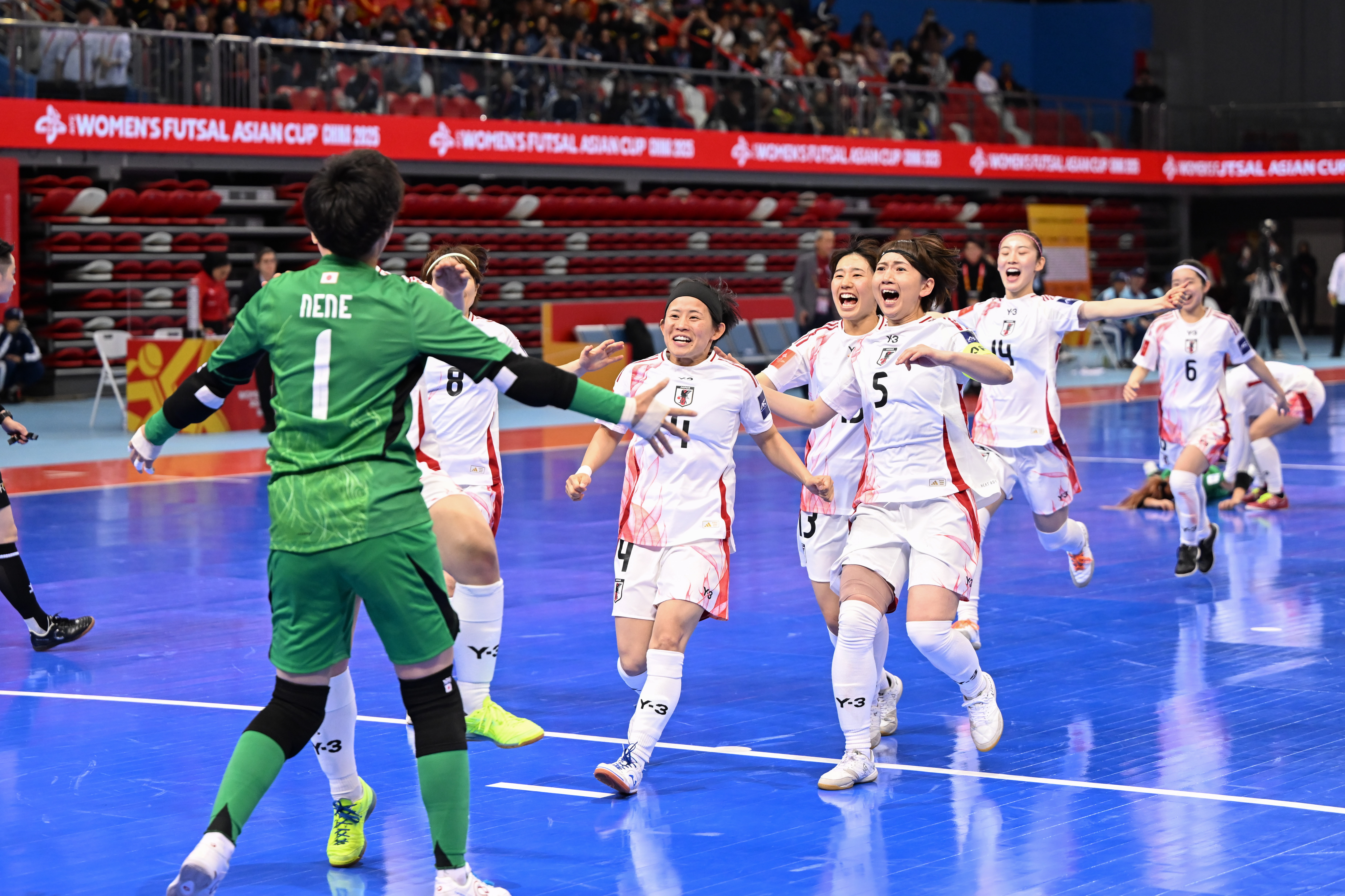 日本女足艰难晋级半决赛 日本女足艰难晋级半决赛