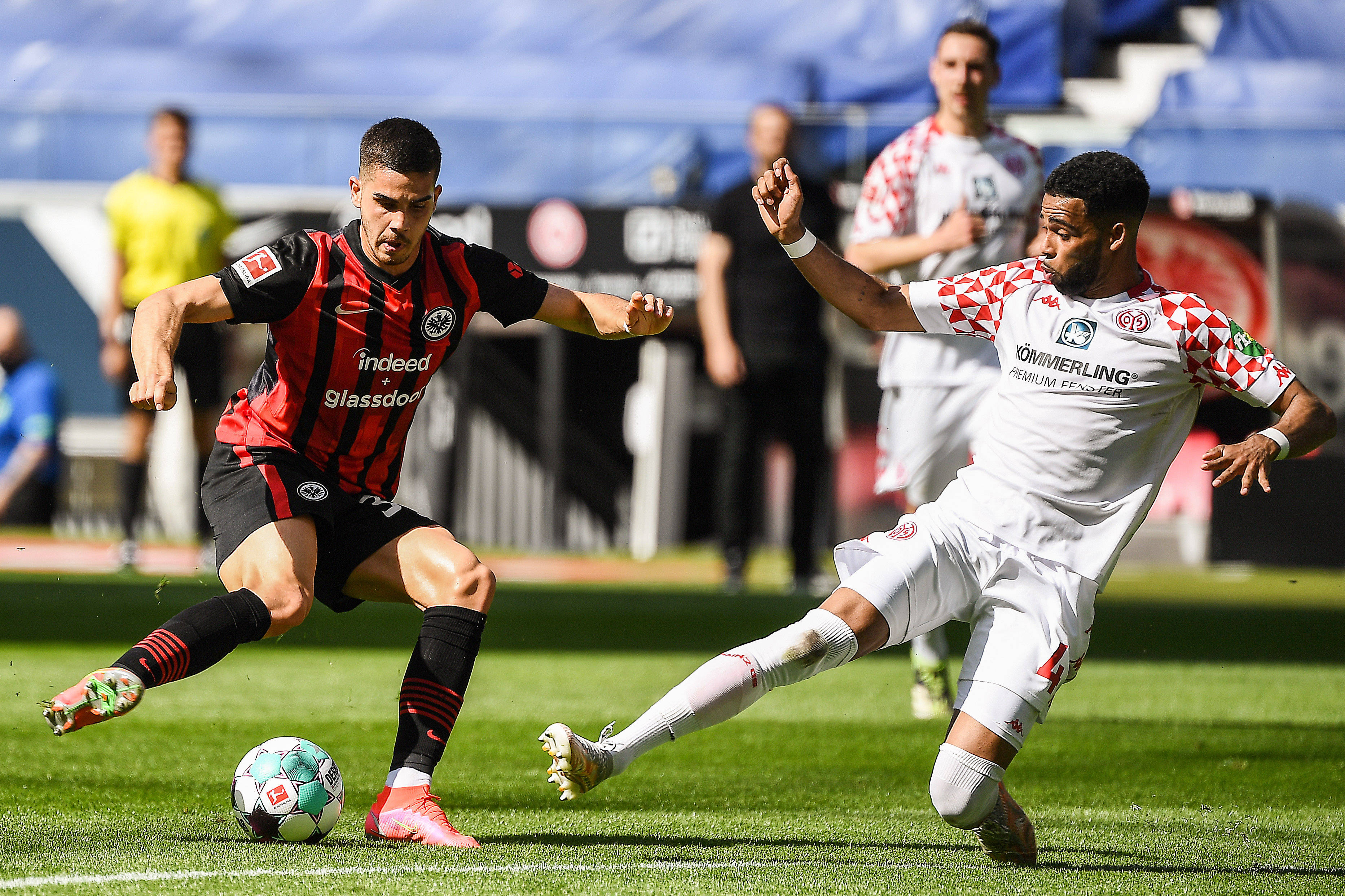 PG中国官网-莱比锡红牛新帅上任，将重振球队气势