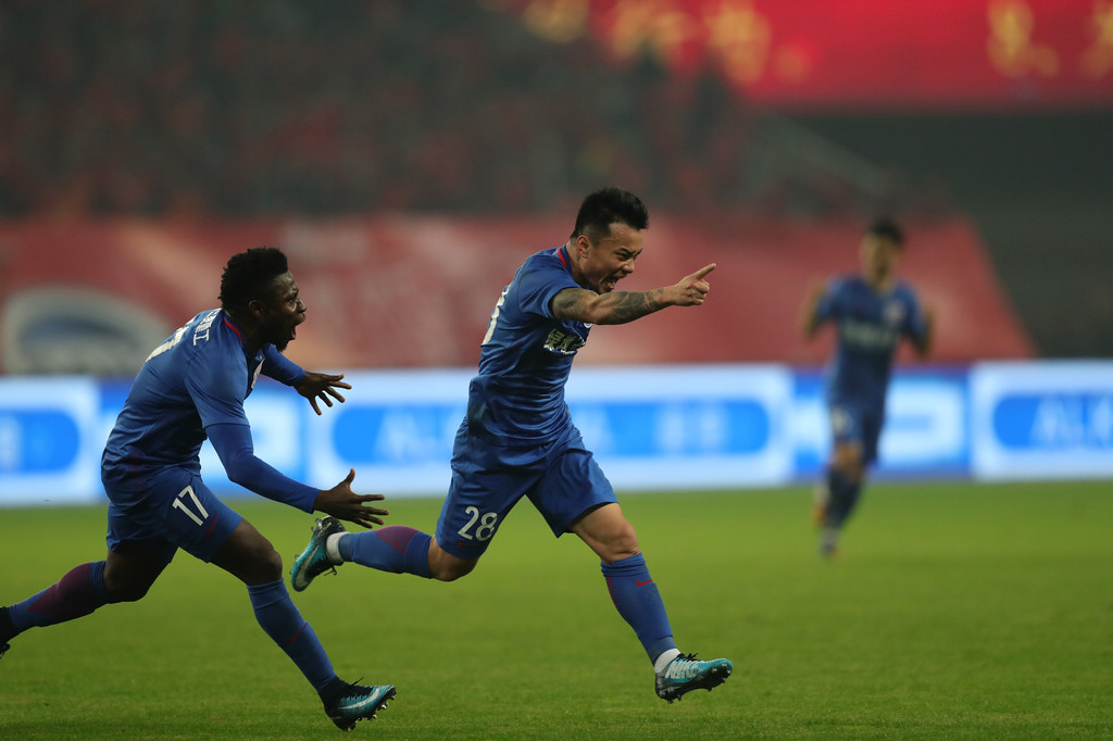 PG电子官方-山东鲁能客场击败上海绿地申鑫，客场优势巩固前四！