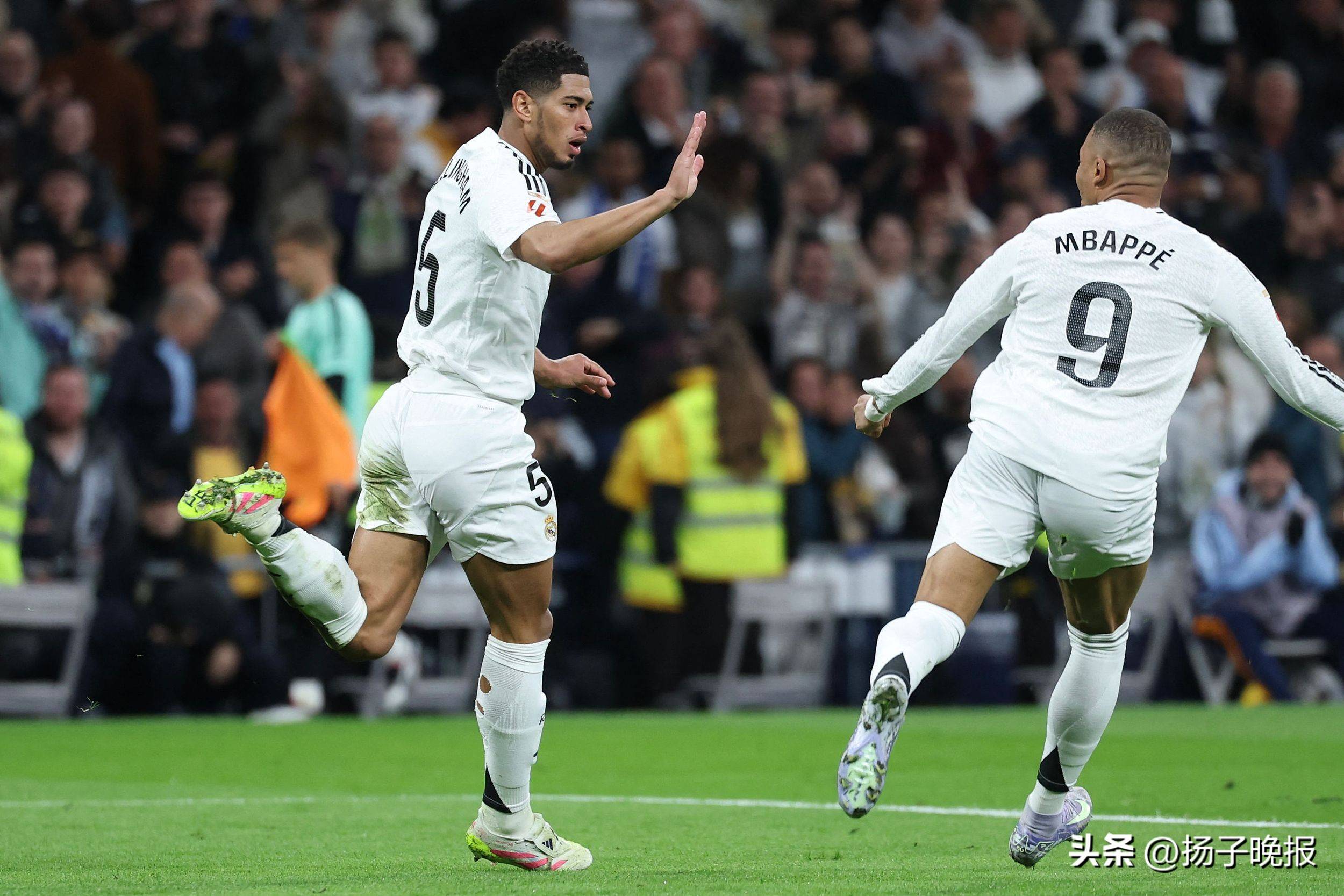 阿尔梅里亚险胜莱加内斯,成功保级希望 阿尔梅里亚险胜莱加内斯,成功保级希望