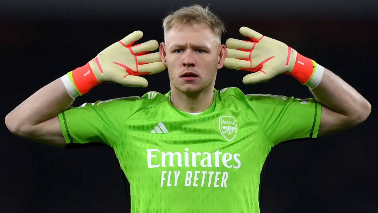 曼联后卫频繁失误,球队保护门将工作待加强 曼联后卫频繁失误,球队保护门将工作待加强