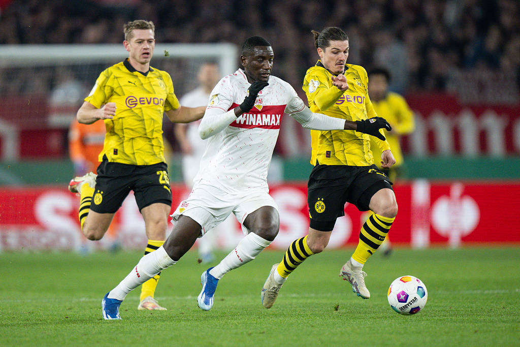 斯图加特主场失利，保级形势堪忧