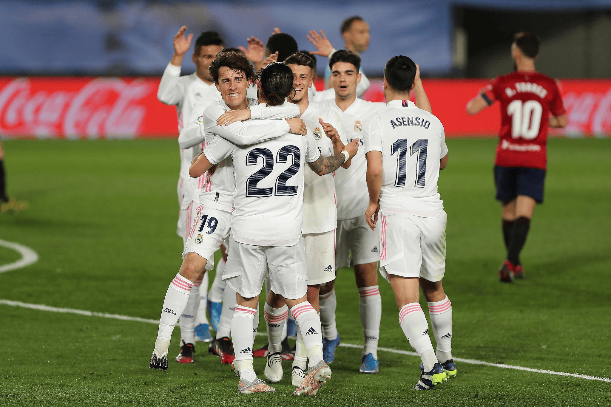 奥萨苏纳积极备战,期待再战巴伦西亚的简单介绍 奥萨苏纳积极备战,期待再战巴伦西亚的简单介绍