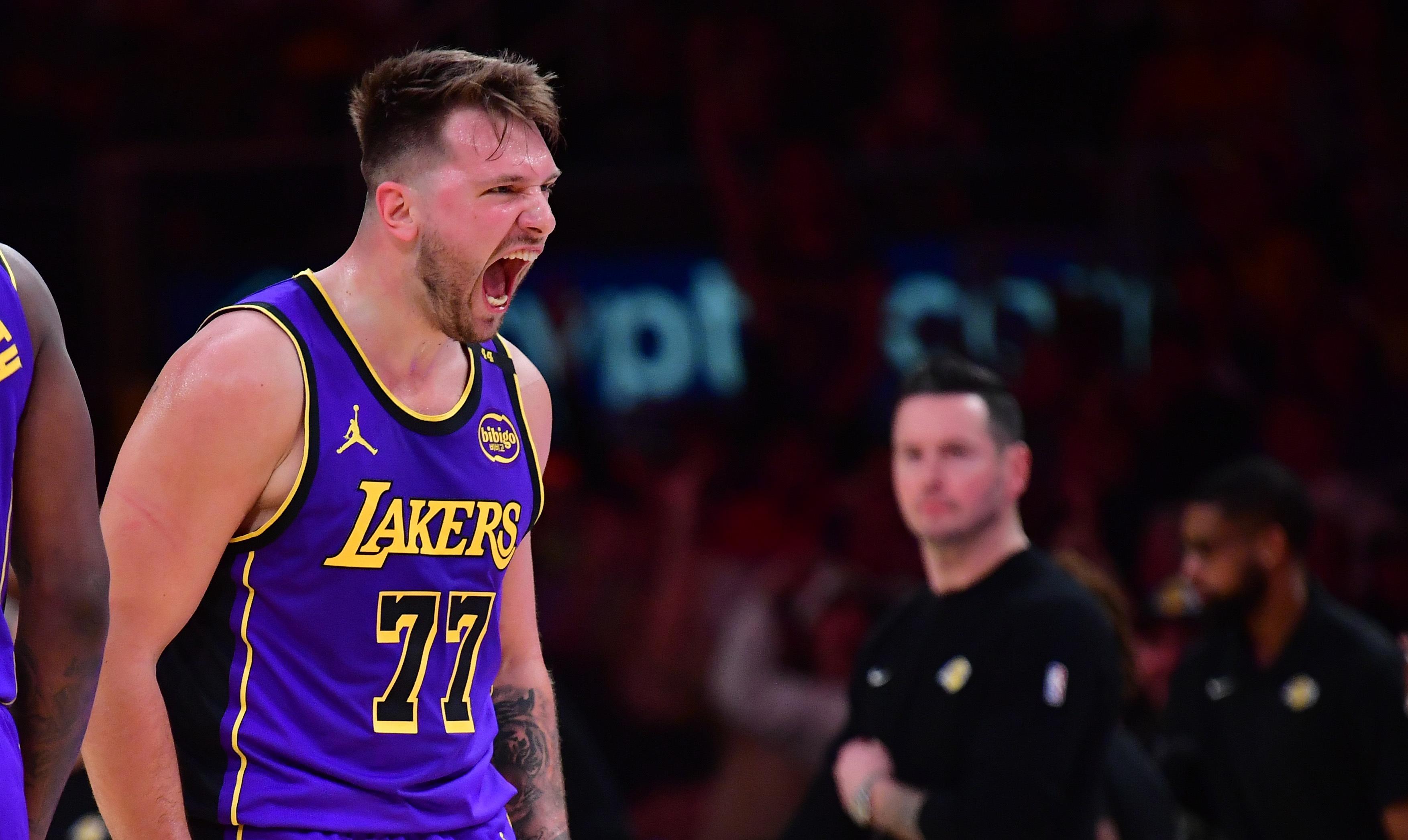 PG电子试玩官网-火箭再败湖人，系列赛1-3落后