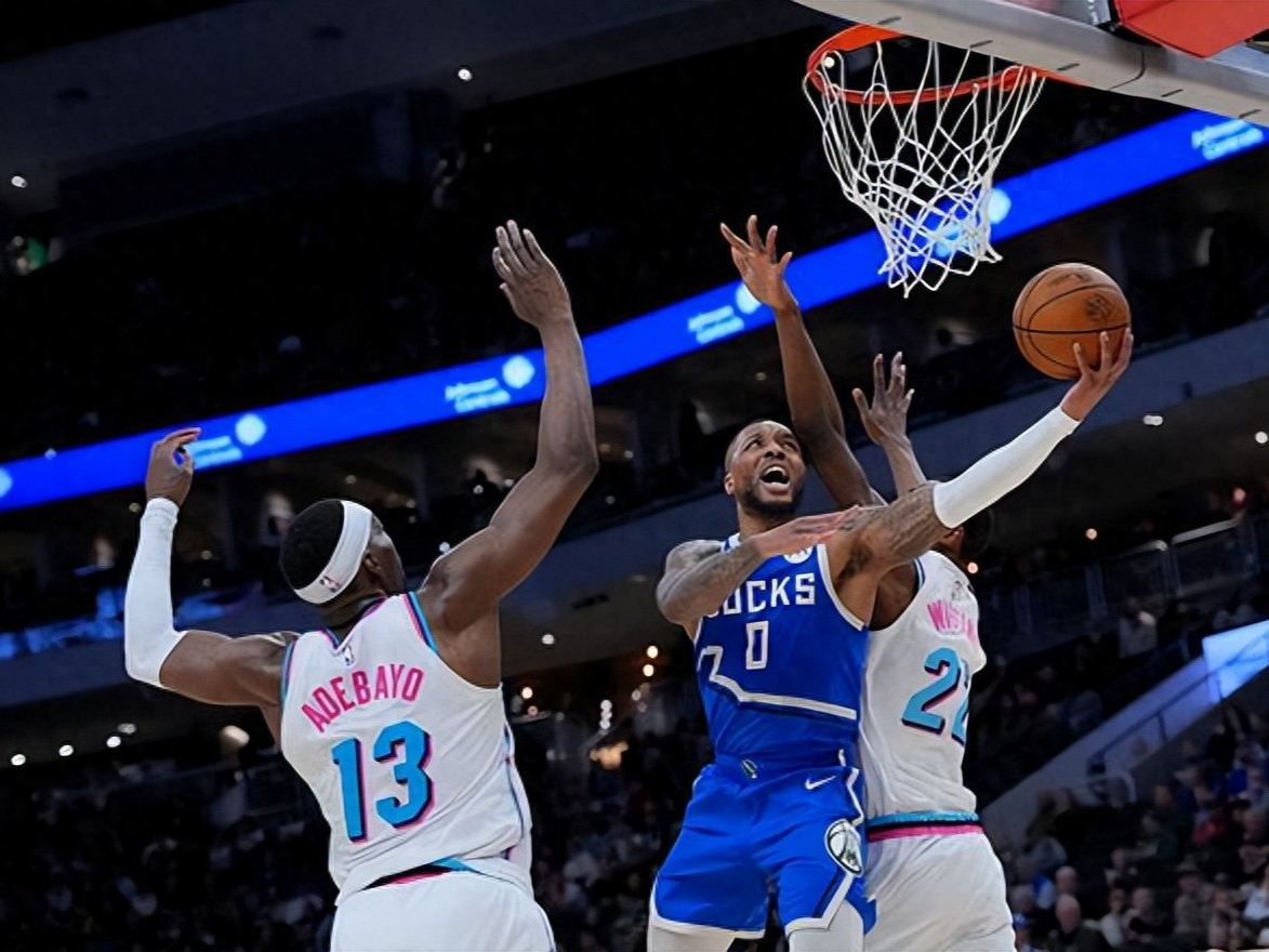 PG电子试玩官网-雄鹿逆转猛龙连扳两场