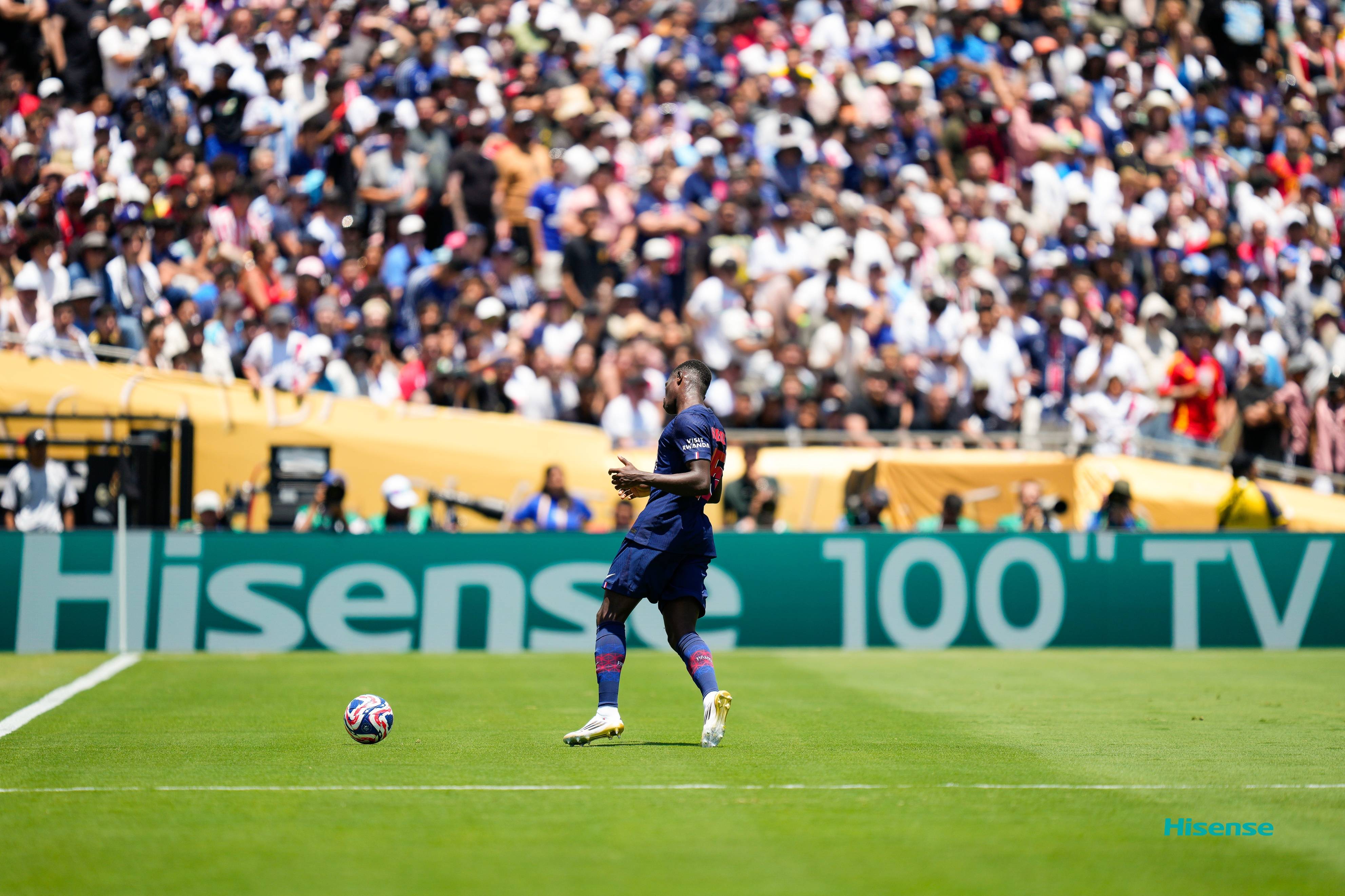 马德里竞技遭遇惨败，教练组急需调整