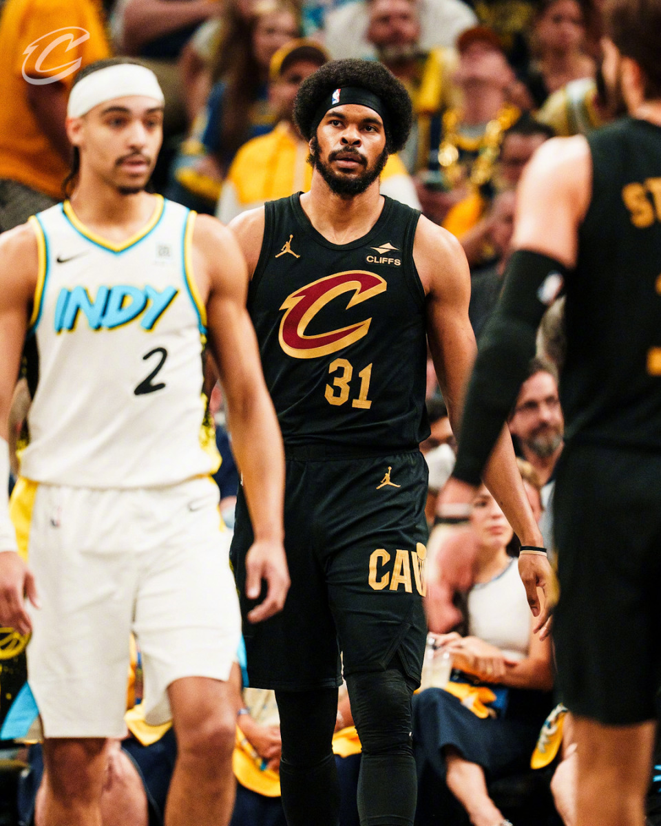 意外之喜!黑马球队逆袭打破纪录,晋级半决赛 意外之喜!黑马球队逆袭打破纪录,晋级半决赛