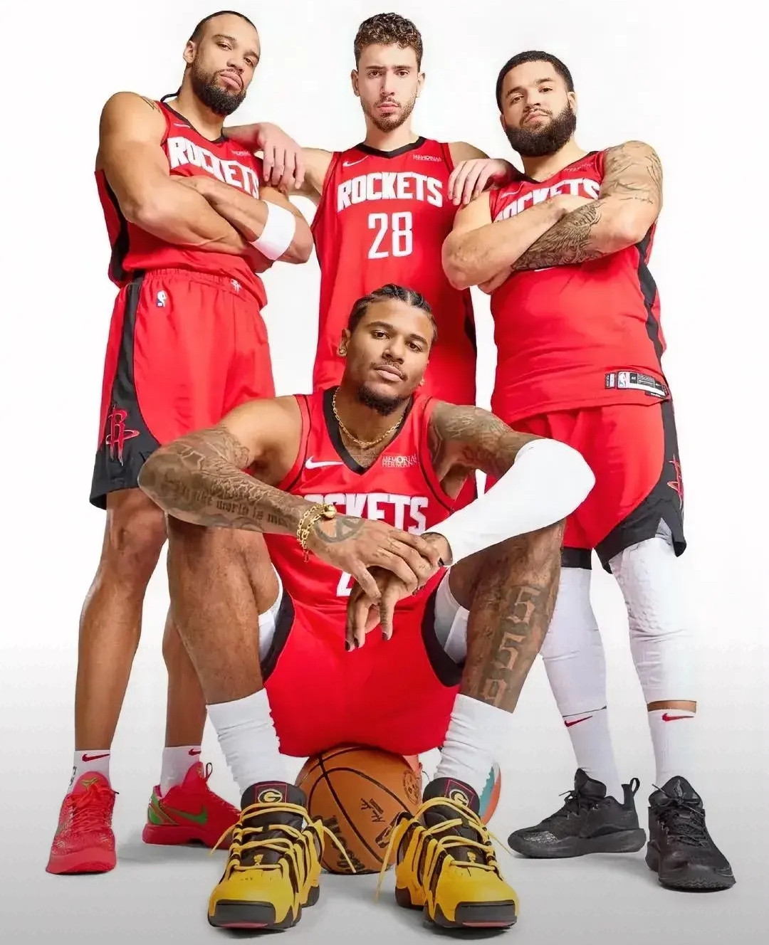 PG中国官网-NBA西部半决赛战火箭队引发球迷热议，双方实力对比令人期待的简单介绍